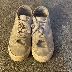 So blazers 2003 size 9